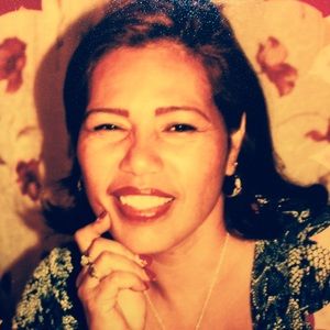 Meet your Posher, Ana maria